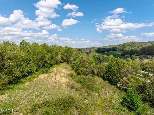 5201 Unicoi Drive, Unicoi, TN 37692