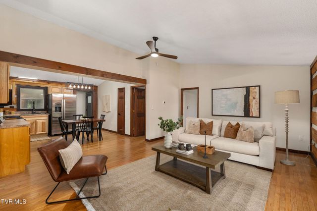 5201 Unicoi Drive, Unicoi, TN 37692