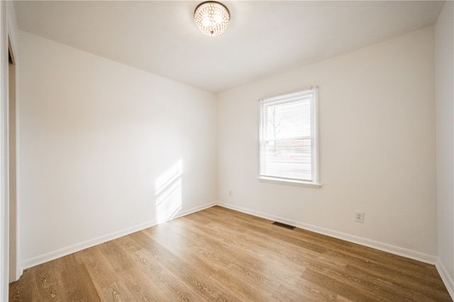 908 S Maple Street, Siloam Springs, AR 72761