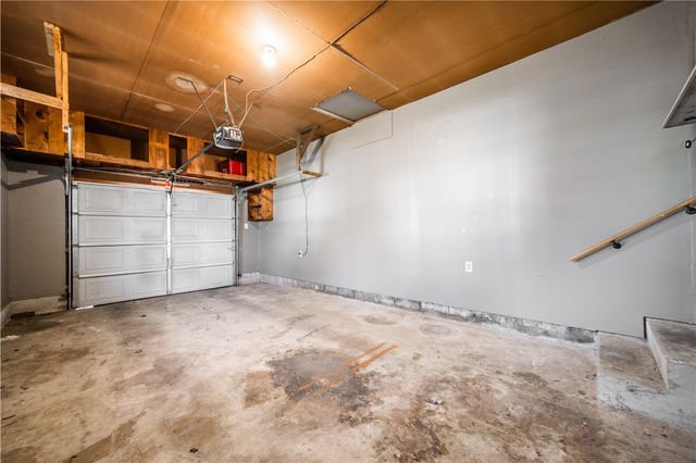 908 S Maple Street, Siloam Springs, AR 72761