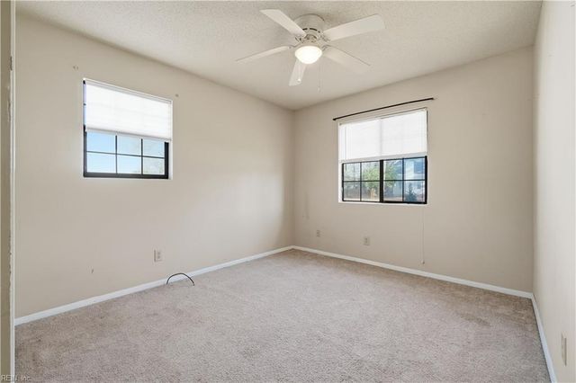 19 Big Bethel RD, Hampton, VA 23666