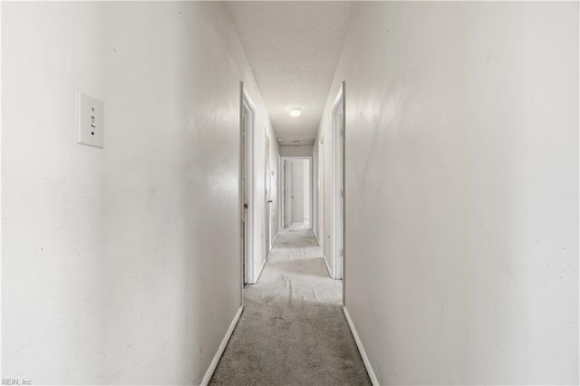 19 Big Bethel RD, Hampton, VA 23666