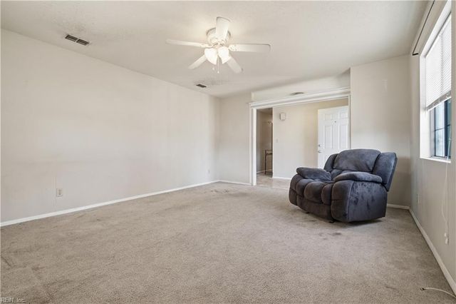 19 Big Bethel RD, Hampton, VA 23666