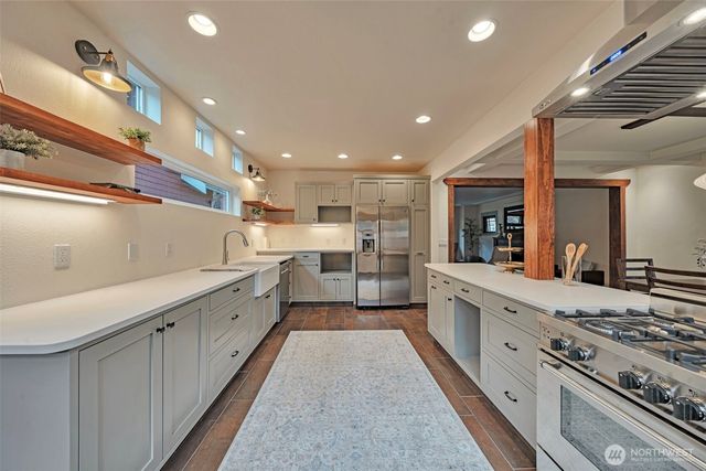 2614 N Lawrence Street, Tacoma, WA 98407