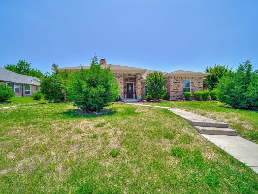 4640 Versailles Lane, Plano, TX 75093
