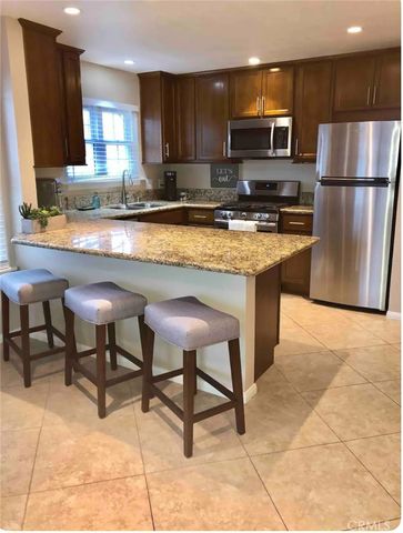 816 Isthmus Court, San Diego, CA 92109