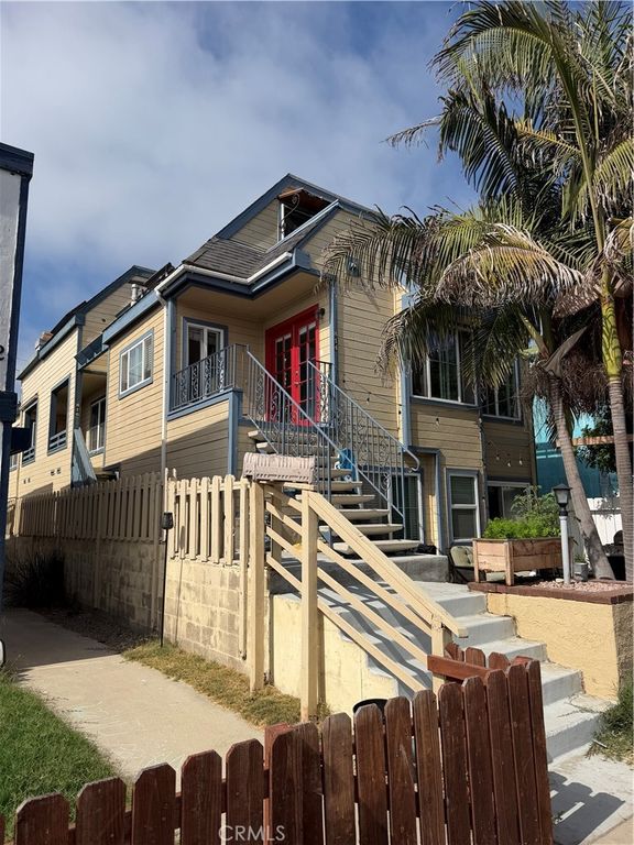 816 Isthmus Court, San Diego, CA 92109