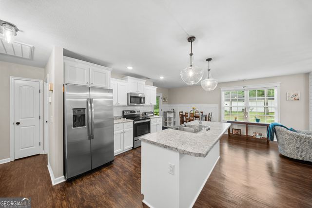 804 Bay Tree Lane, Statesboro, GA 30458