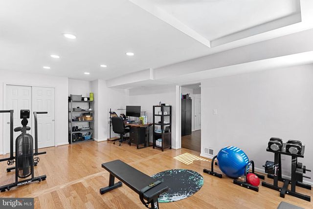 6208 ORMANDY DR, Burke, VA 22015