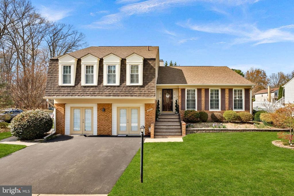 6208 ORMANDY DR, Burke, VA 22015