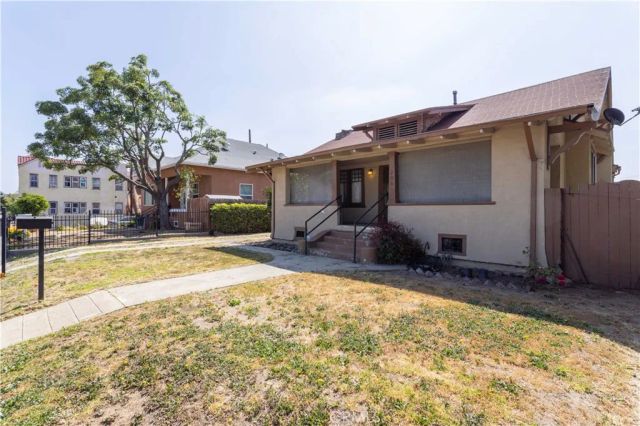 206 S Soto, Los Angeles, CA 90033