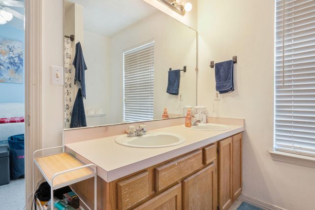 1847 Pointed Leaf Lane, Fort Walton Beach, FL 32547