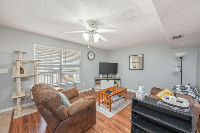 1847 Pointed Leaf Lane, Fort Walton Beach, FL 32547