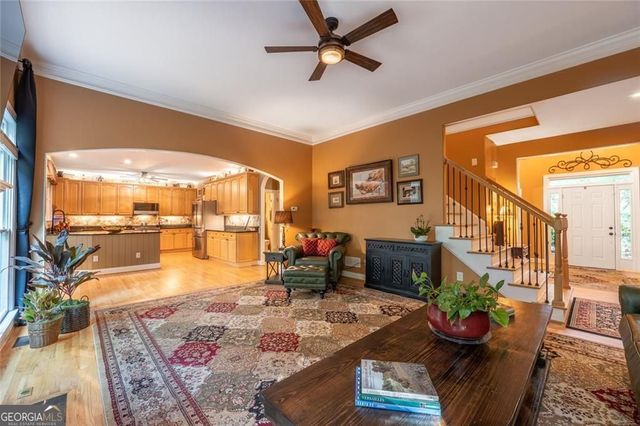 155 Willow Oak Lane, Dawsonville, GA 30534