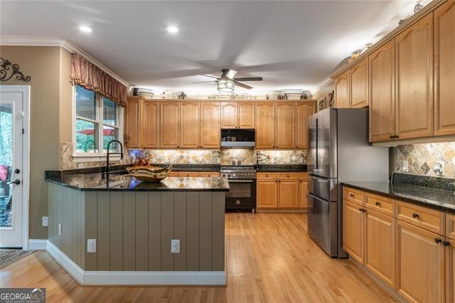 155 Willow Oak Lane, Dawsonville, GA 30534