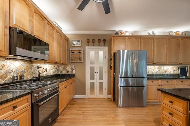 155 Willow Oak Lane, Dawsonville, GA 30534