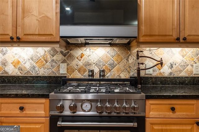 155 Willow Oak Lane, Dawsonville, GA 30534