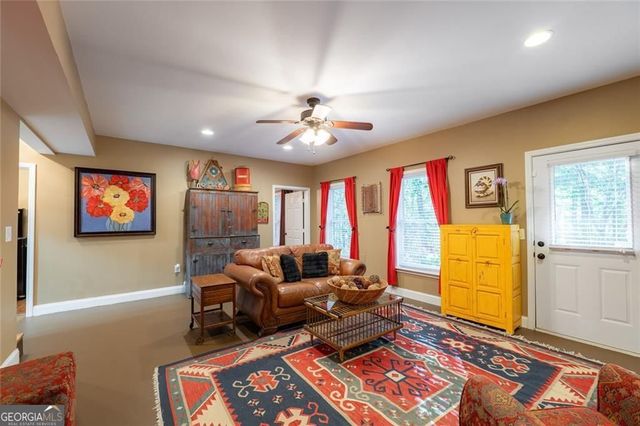 155 Willow Oak Lane, Dawsonville, GA 30534