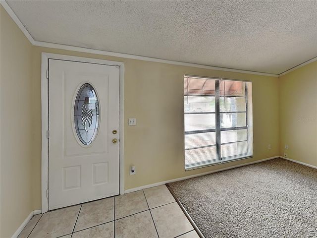9515 LETTERSTONE COURT, Tampa, FL 33615