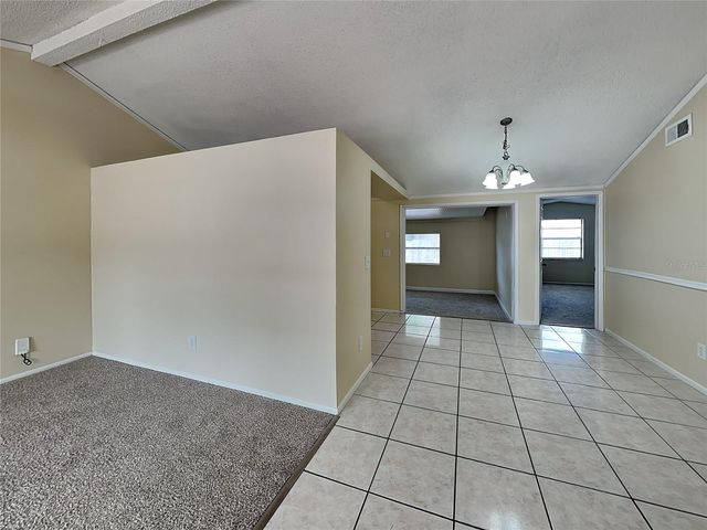 9515 LETTERSTONE COURT, Tampa, FL 33615