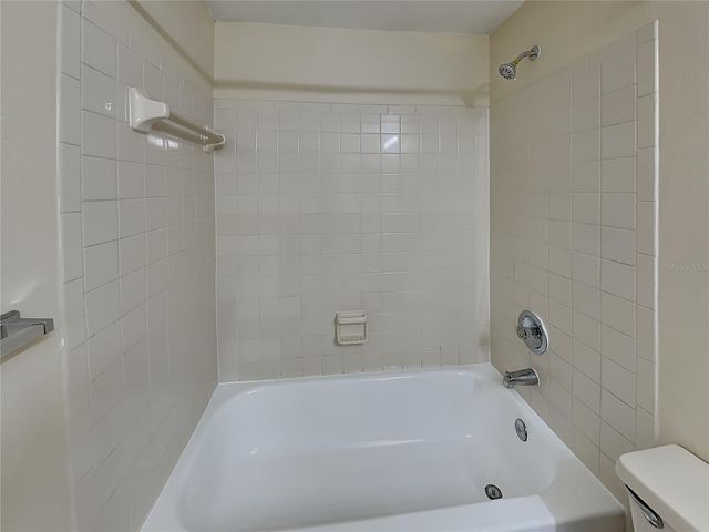 9515 LETTERSTONE COURT, Tampa, FL 33615