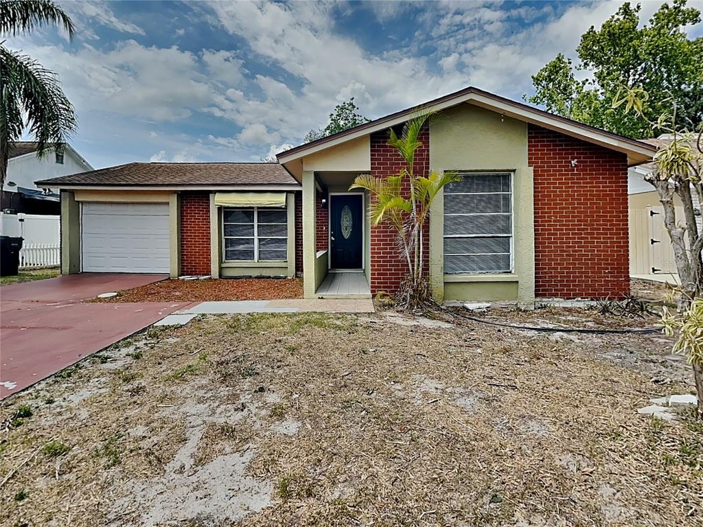 9515 LETTERSTONE COURT, Tampa, FL 33615