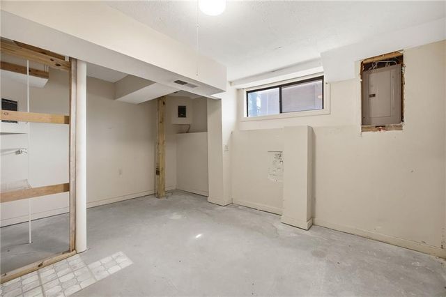 743 San Fernando SE Drive, Smyrna, GA 30080