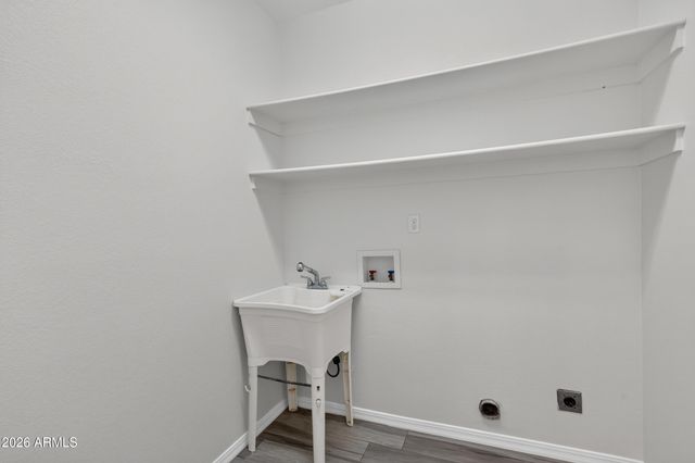 2503 E LEONORA Street, Mesa, AZ 85213
