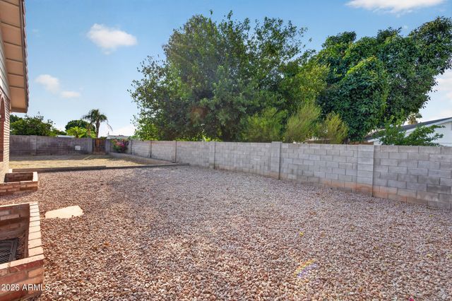 2503 E LEONORA Street, Mesa, AZ 85213