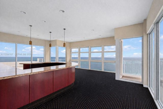 1360 S Ocean Blvd 1605, Pompano Beach, FL 33062