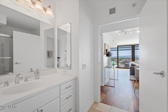 4808 N 24TH Street 1007, Phoenix, AZ 85016