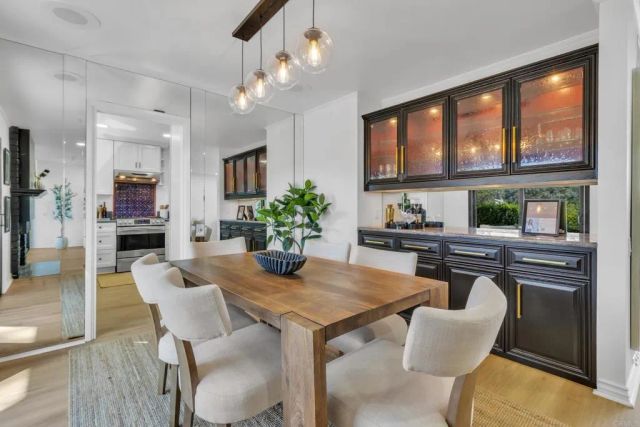 5524 Caminito Herminia, La Jolla, CA 92037