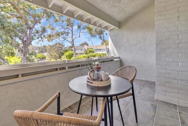 5524 Caminito Herminia, La Jolla, CA 92037