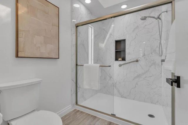 5524 Caminito Herminia, La Jolla, CA 92037