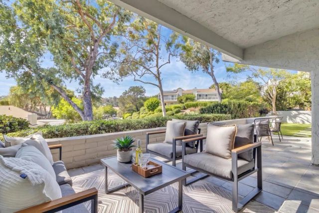 5524 Caminito Herminia, La Jolla, CA 92037