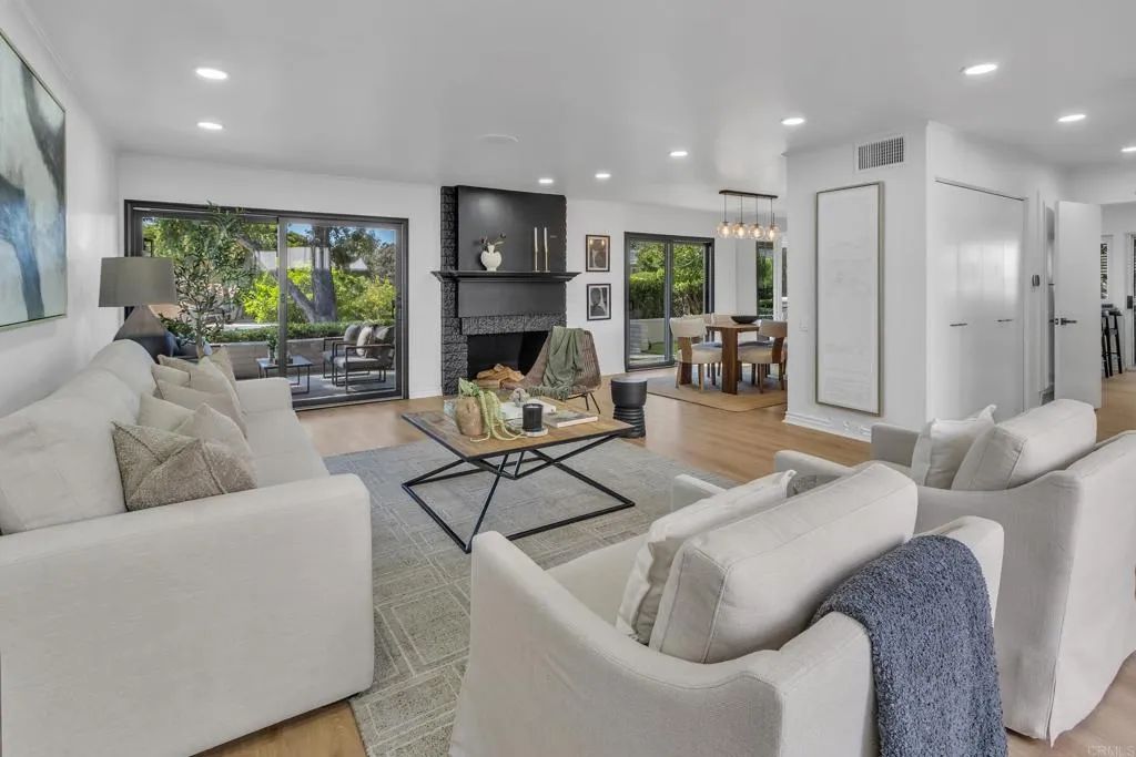 5524 Caminito Herminia, La Jolla, CA 92037