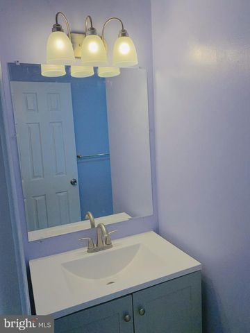 4860 W BRIGANTINE CT, Wilmington, DE 19808