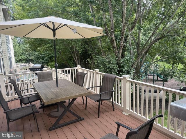 3008 HOLLOW CREST PL, Brookeville, MD 20833