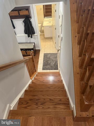 3008 HOLLOW CREST PL, Brookeville, MD 20833
