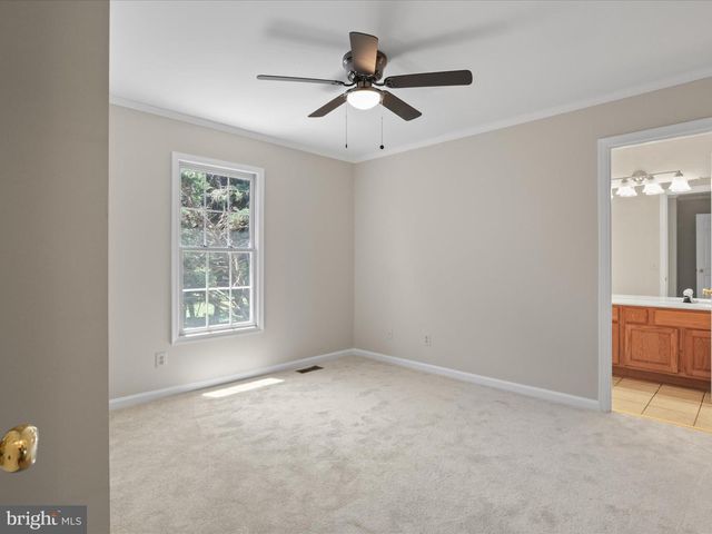 2869 CHEVOIT HILL CT, Woodbridge, VA 22191