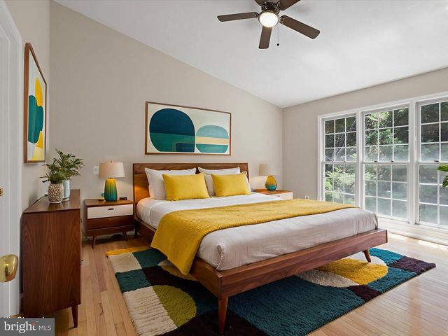 2869 CHEVOIT HILL CT, Woodbridge, VA 22191