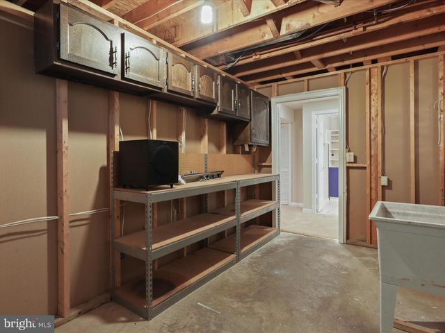 2869 CHEVOIT HILL CT, Woodbridge, VA 22191