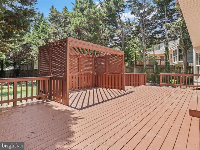 2869 CHEVOIT HILL CT, Woodbridge, VA 22191