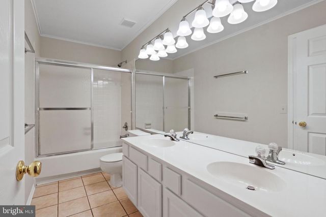 2869 CHEVOIT HILL CT, Woodbridge, VA 22191