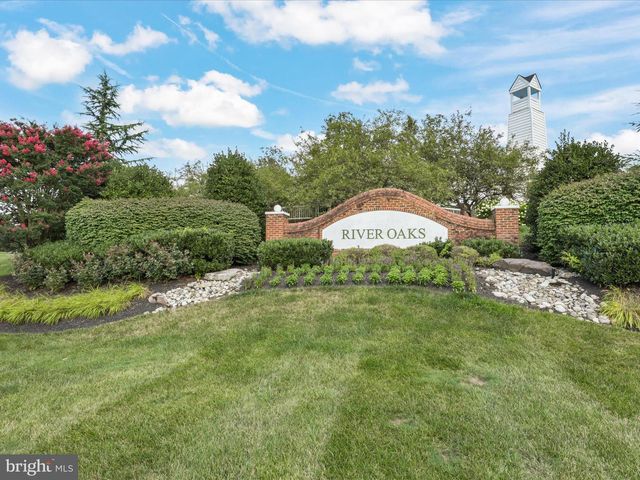 2869 CHEVOIT HILL CT, Woodbridge, VA 22191