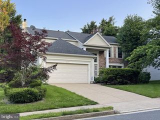 2869 CHEVOIT HILL CT, Woodbridge, VA 22191