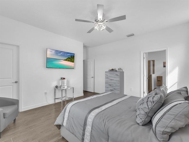 7961 Lakes Edge Lane, Port Charlotte, FL 33981