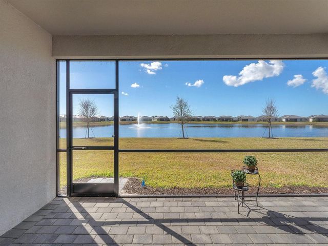 7961 Lakes Edge Lane, Port Charlotte, FL 33981