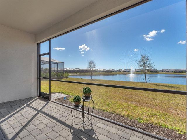 7961 Lakes Edge Lane, Port Charlotte, FL 33981