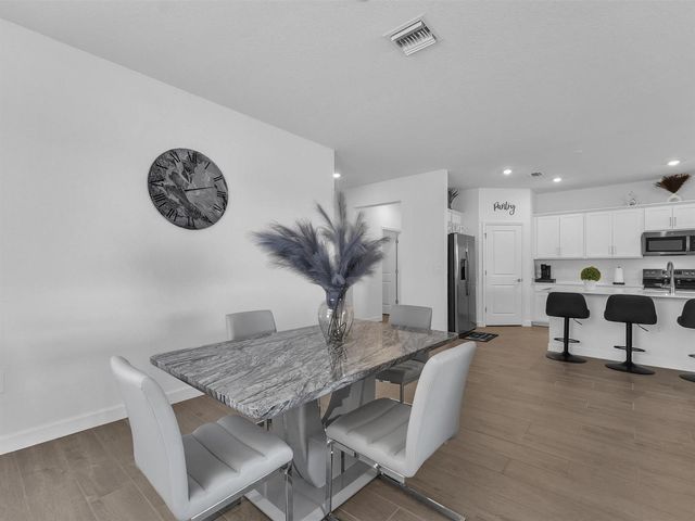 7961 Lakes Edge Lane, Port Charlotte, FL 33981